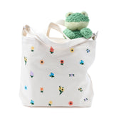 Ditsy Floral Zip Duck Bag